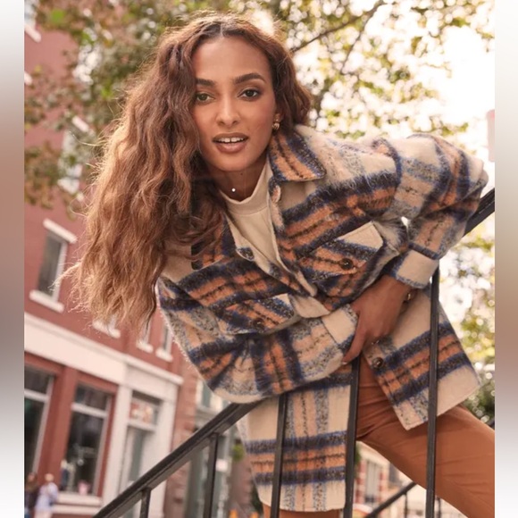 Cozy callings beige multi plaid shacket - Picture 3 of 6